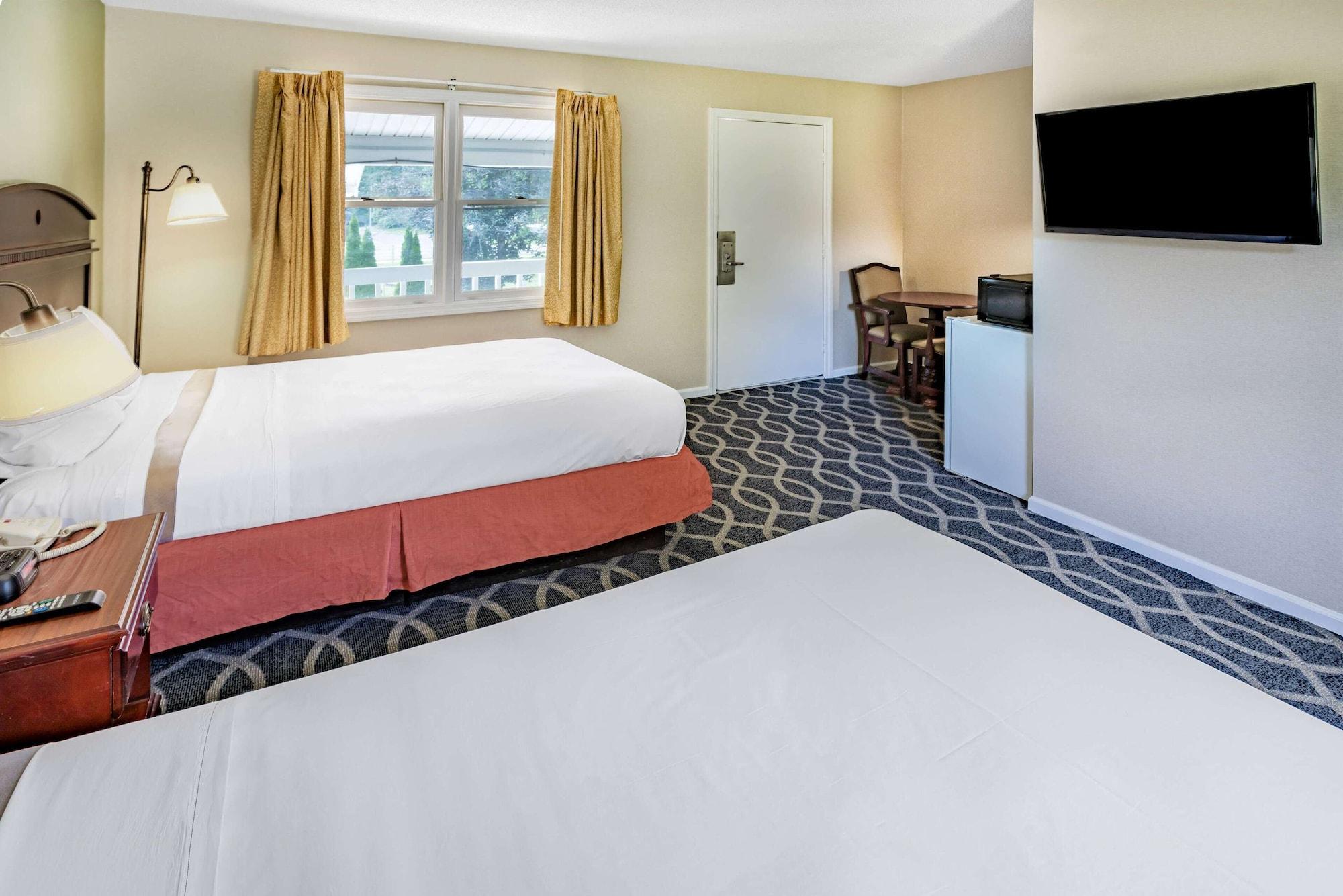Travelodge By Wyndham Great Barrington Berkshires Exterior foto